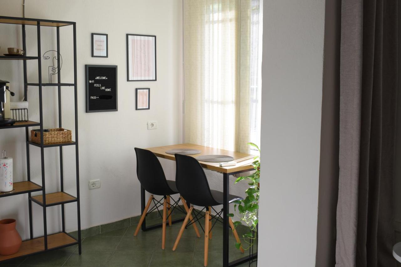 Feels Like Home Studio Apartments - Flh Albania Tirana Zewnętrze zdjęcie