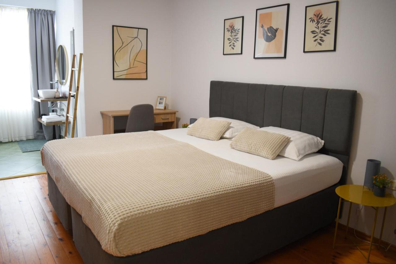Feels Like Home Studio Apartments - Flh Albania Tirana Zewnętrze zdjęcie